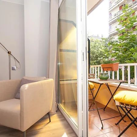 Montaber Apartments - Sagrada Familia *