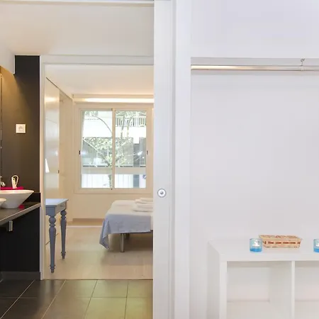 Montaber Apartments - Sagrada Familia
