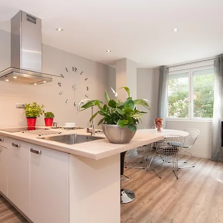 Montaber Apartments - Sagrada Familia *