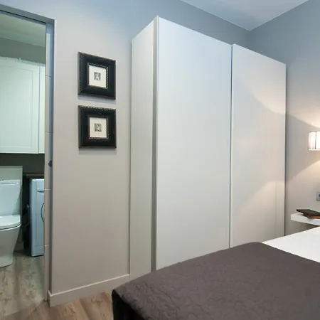 Montaber Apartments - Sagrada Familia