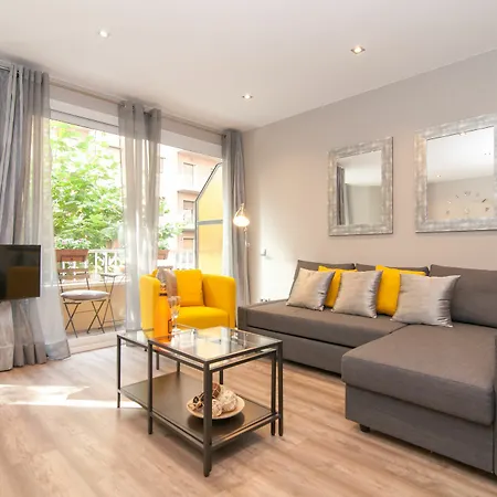 Montaber Apartments - Sagrada Familia Apartment Barcelona