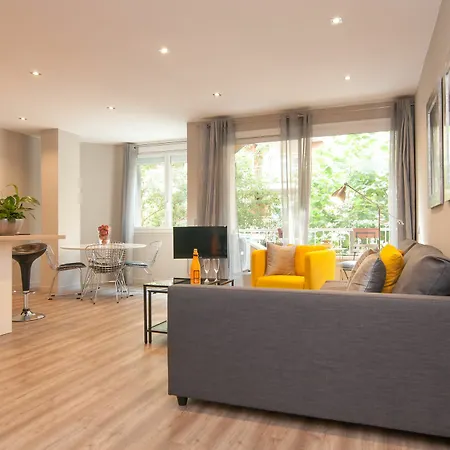 Montaber Apartments - Sagrada Familia Apartment Barcelona